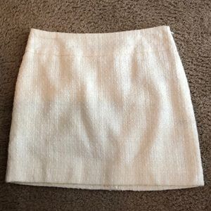 The Limited skirt off white tweed size 4